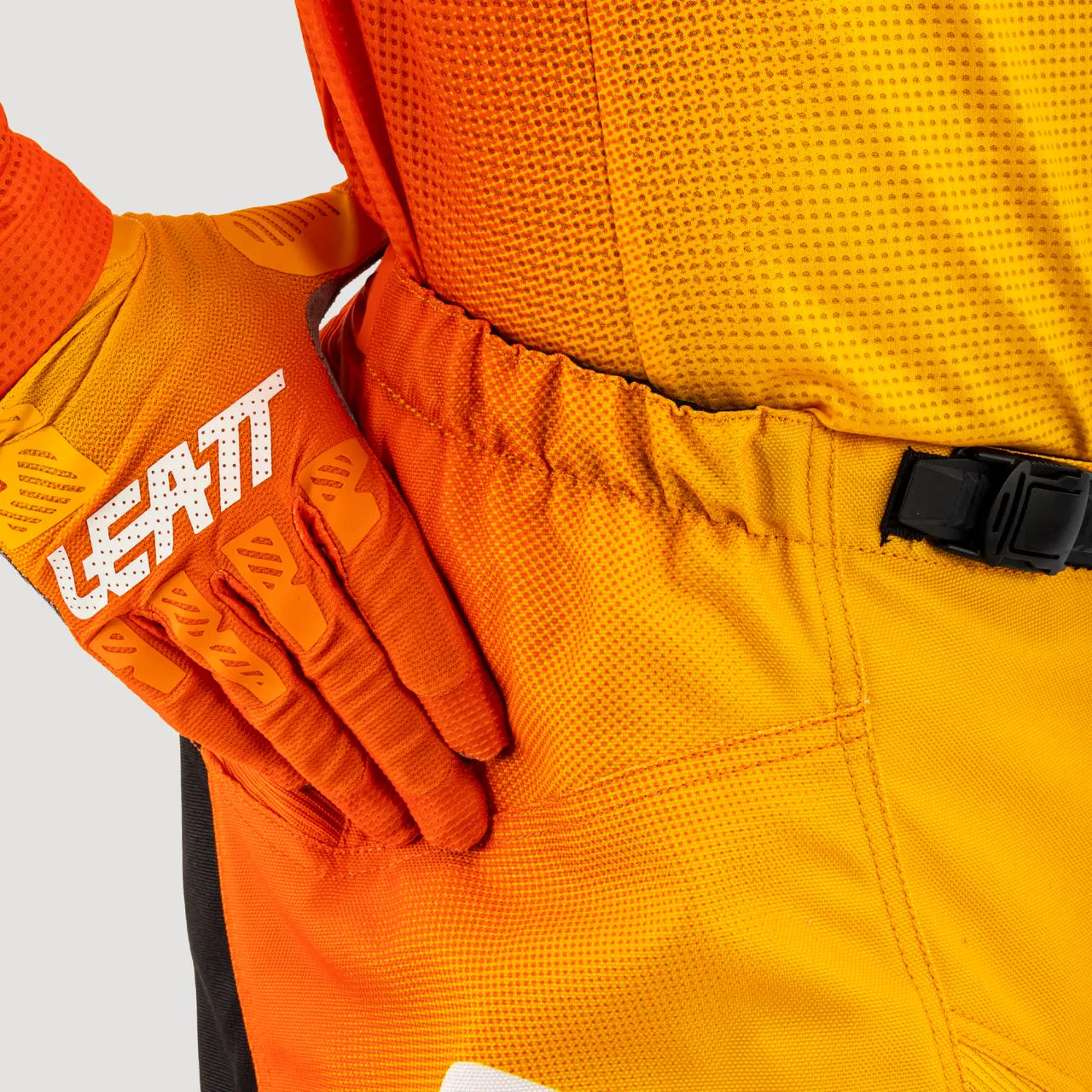 Leatt 3.5 Gearset Adult Flame